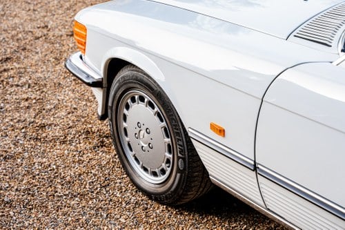 1989 Mercedes-Benz R107 500SL For Sale (picture 63 of 197)