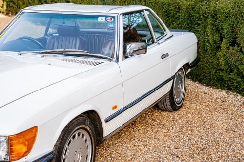 1989 Mercedes-Benz R107 500SL For Sale (picture 65 of 197)