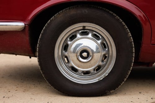 1974 Jaguar XJ6 Series 2 4.2L SWB Fuel Injection In vendita (immagine 34 di 291)