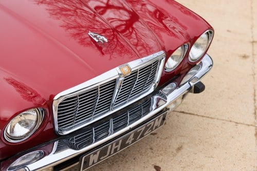 1974 Jaguar XJ6 Series 2 4.2L SWB Fuel Injection In vendita (immagine 102 di 291)