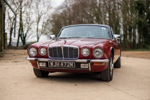 1974 Jaguar XJ6 Series 2 4.2L SWB Fuel Injection In vendita (immagine 21 di 291)