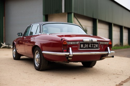 1974 Jaguar XJ6 Series 2 4.2L SWB Fuel Injection In vendita (immagine 27 di 291)