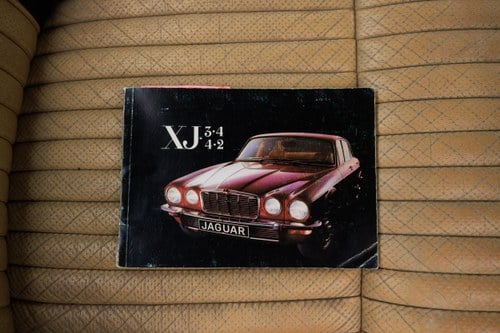 1974 Jaguar XJ6 Series 2 4.2L SWB Fuel Injection In vendita (immagine 272 di 291)