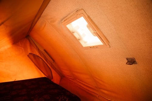 1977 Volkswagen Type 2 Bay Window Camper Conversion 2.0-litre For Sale (picture 62 of 163)