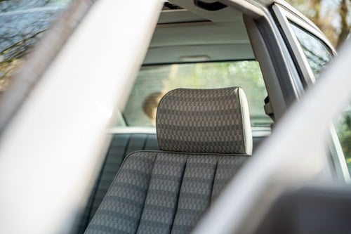 1989 Mercedes-Benz W201 190 2.0 Automatic In vendita (immagine 20 di 163)