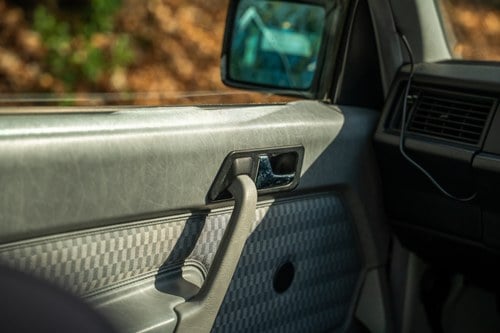 1989 Mercedes-Benz W201 190 2.0 Automatic In vendita (immagine 55 di 163)