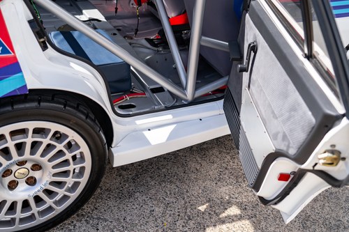 1991 Lancia Delta Integrale Evoluzione 1 à venda (imagem 45 de 170)