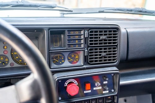 1991 Lancia Delta Integrale Evoluzione 1 à venda (imagem 68 de 170)
