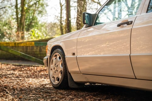 1989 Mercedes-Benz W201 190 2.0 Automatic In vendita (immagine 123 di 163)