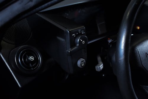 1988 Toyota MR2 Coupe 1,6L I6 (22k miles) à venda (imagem 47 de 152)