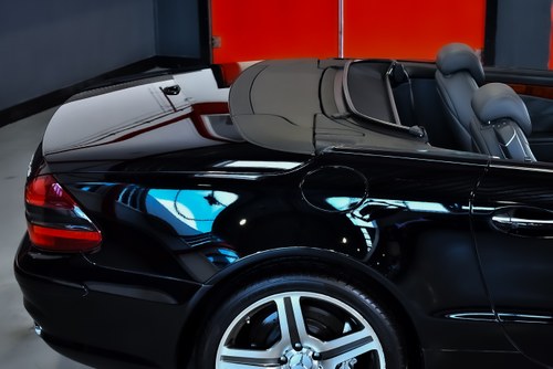 2006 Mercedes-Benz R230 SL55 AMG “Glass sunroof” Convertible 5,5L V8 à venda (imagem 70 de 124)
