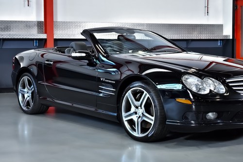 2006 Mercedes-Benz R230 SL55 AMG “Glass sunroof” Convertible 5,5L V8 à venda (imagem 75 de 124)