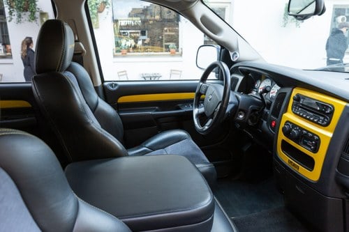 2005 Dodge RAM SRT-10 Viper LHD For Sale (picture 35 of 93)