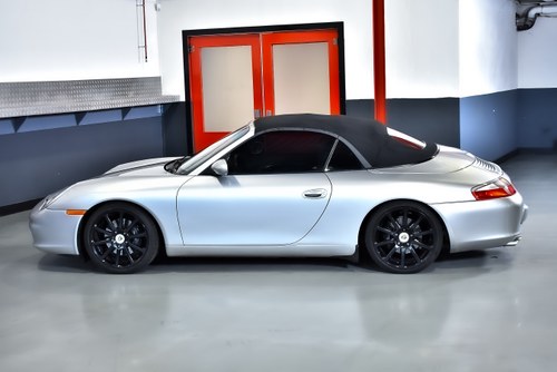 2002 Porsche 996 911 Carrera 3.6L Convertible Tiptronic till salu (bild 29 av 93)