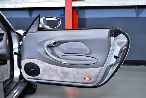 2002 Porsche 996 911 Carrera 3.6L Convertible Tiptronic till salu (bild 43 av 93)