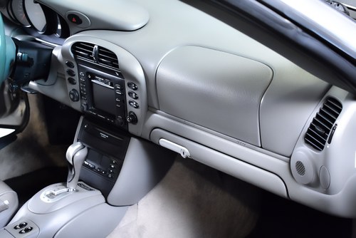 2002 Porsche 996 911 Carrera 3.6L Convertible Tiptronic till salu (bild 48 av 93)