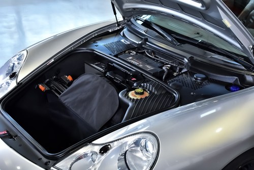 2002 Porsche 996 911 Carrera 3.6L Convertible Tiptronic till salu (bild 62 av 93)