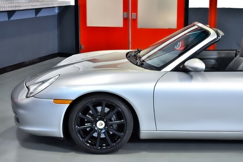 2002 Porsche 996 911 Carrera 3.6L Convertible Tiptronic till salu (bild 76 av 93)