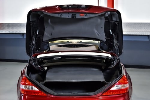 2007 Mercedes-Benz R230 SL550 Convertible 5,5L V8 “AMG” In vendita (immagine 66 di 113)