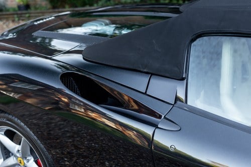 2004 Ferrari 360 Spider Te koop (foto 135 van 222)