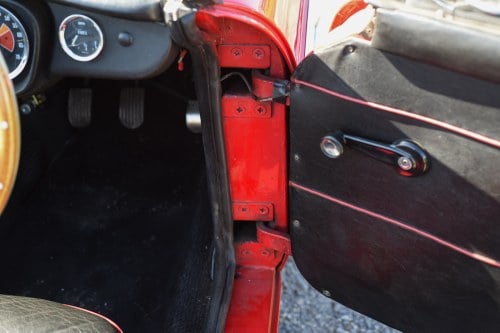 1968 MG MGC Roadster Te koop (foto 26 van 158)