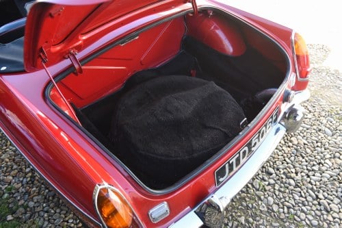 1968 MG MGC Roadster Te koop (foto 61 van 158)