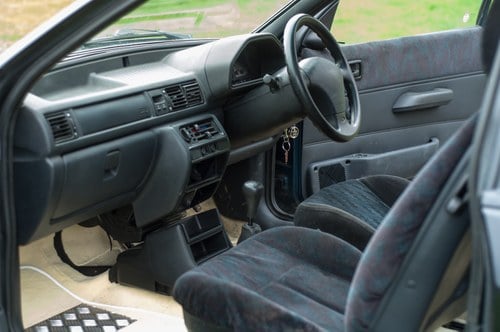 1994 Ford Fiesta Mk3 RS Turbo (Replica) In vendita (immagine 18 di 82)