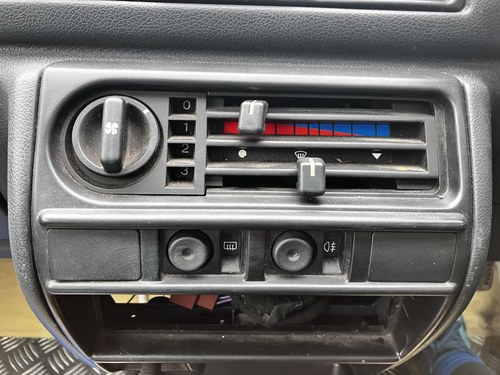 1994 Ford Fiesta Mk3 RS Turbo (Replica) In vendita (immagine 27 di 82)