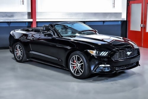 2016 Ford Mustang Ecoboost Convertible 2.3 à vendre (picture 4 of 86)