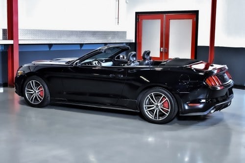 2016 Ford Mustang Ecoboost Convertible 2.3 à vendre (picture 16 of 86)