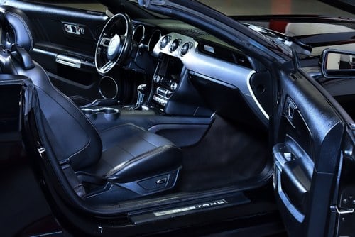 2016 Ford Mustang Ecoboost Convertible 2.3 à vendre (picture 42 of 86)