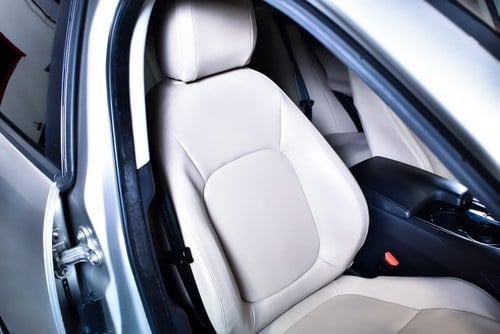 2017 Jaguar F-Pace 35t SUV Premium 3,0L V6 Te koop (foto 44 van 82)