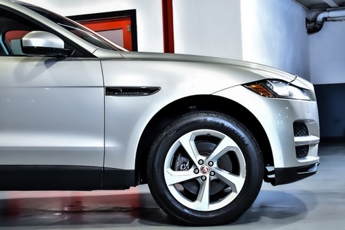 2017 Jaguar F-Pace 35t SUV Premium 3,0L V6 Te koop (foto 62 van 82)