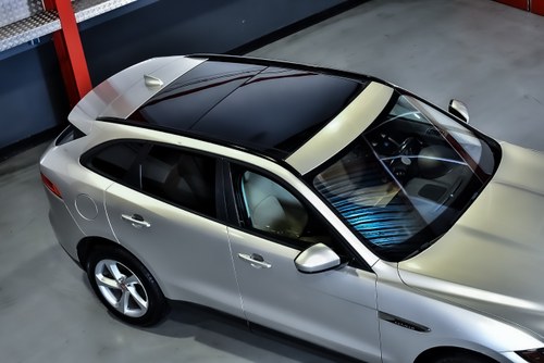 2017 Jaguar F-Pace 35t SUV Premium 3,0L V6 Te koop (foto 66 van 82)