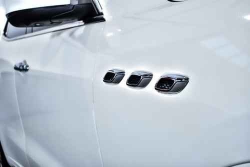 2017 Maserati Levante S 3.0 V6 till salu (bild 65 av 103)