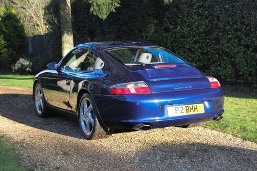 2003 Porsche 996 911 Carrera 2 Lux 3.6L Tiptronic En venta (imagen 16 de 122)