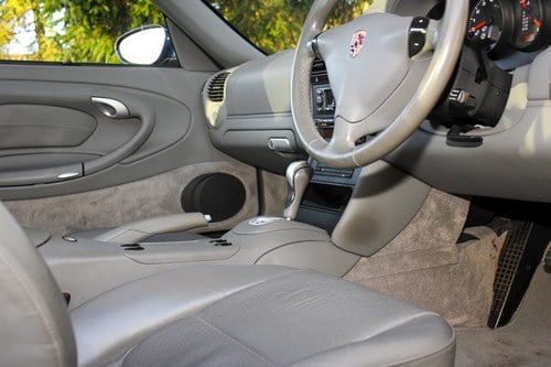 2003 Porsche 996 911 Carrera 2 Lux 3.6L Tiptronic En venta (imagen 65 de 122)