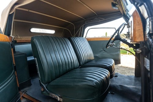 1935 Ford V8-48 Roadster by Paul Née For Sale (picture 18 of 98)