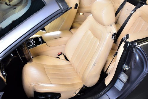 2013 Maserati GranCabrio Convertible 4,7L V8 à venda (imagem 40 de 113)