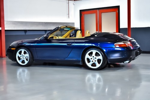 2000 Porsche 996 (911) Carrera 4 Convertible 3.4L En venta (imagen 21 de 89)