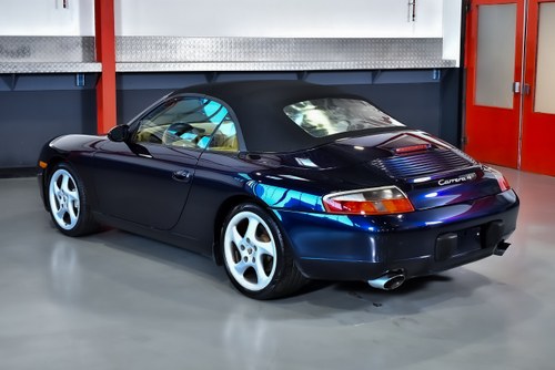2000 Porsche 996 (911) Carrera 4 Convertible 3.4L En venta (imagen 28 de 89)
