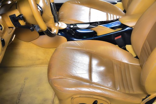 2000 Porsche 996 (911) Carrera 4 Convertible 3.4L En venta (imagen 37 de 89)