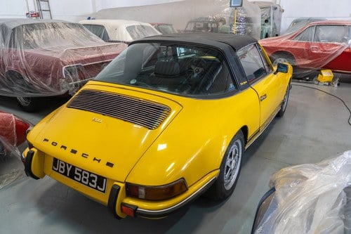 1971 Porsche 911E Targa For Sale (picture 12 of 135)