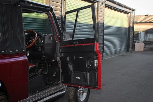 2008 Land Rover Defender 90 SWB Soft Top by Duckworth till salu (bild 71 av 148)