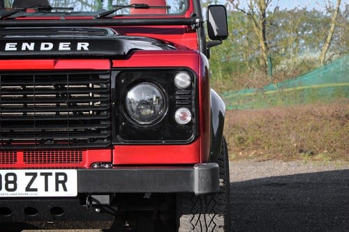 2008 Land Rover Defender 90 SWB Soft Top by Duckworth till salu (bild 86 av 148)