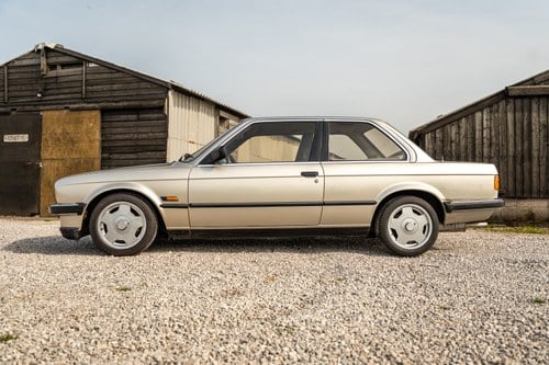 1983 BMW E30 316 Manual Te koop (foto 15 van 132)