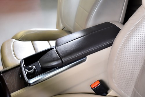 2014 Mercedes-Benz ML550 4MATIC SUV 4.7L V8 à venda (imagem 40 de 118)