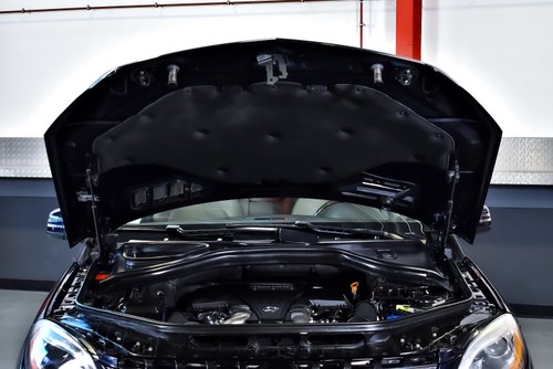 2014 Mercedes-Benz ML550 4MATIC SUV 4.7L V8 à venda (imagem 107 de 118)