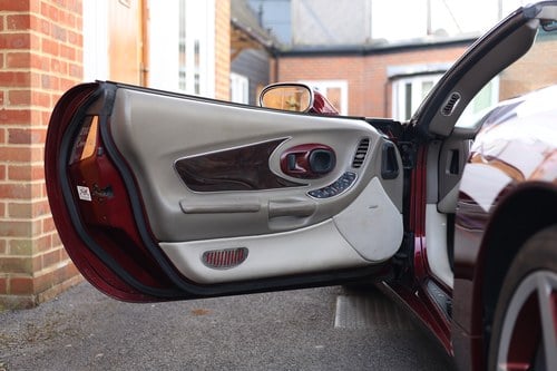 2003 Chevrolet Corvette (C5) 50th Anniversary Edition zum Verkauf (Bild 10 von 324)