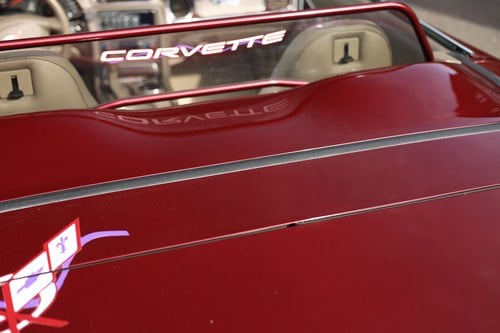 2003 Chevrolet Corvette (C5) 50th Anniversary Edition zum Verkauf (Bild 178 von 324)